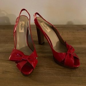 Valentino Garavani Slingback Heels❤️